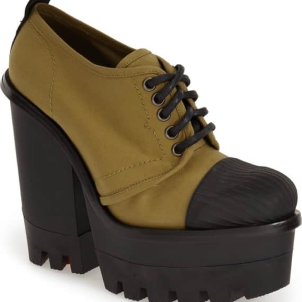 Hunter 'Original' Canvas Platform Shoe